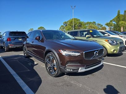 Used 2018 Volvo V90 T5 Cross Country w/ Convenience Package