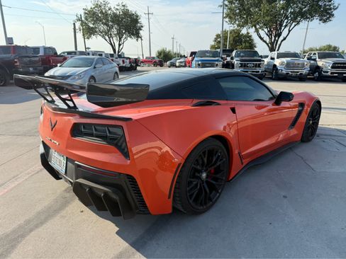 Used 2019 Chevrolet Corvette Z06 w/ Battery Protection Package RWD image 4