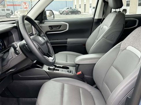 Used 2025 Ford Bronco Sport Badlands image 10