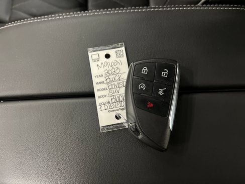 Certified 2023 Buick Envision Avenir AWD/4WD image 25
