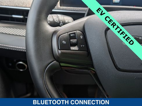 Certified 2025 Ford Mustang Mach-E Premium RWD image 27