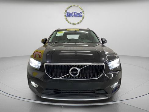 Used 2022 Volvo XC40 T5 Momentum AWD/4WD image 8