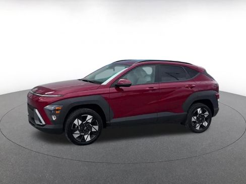 Used 2025 Hyundai Kona SEL image 8