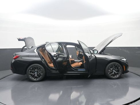 New 2026 BMW 330i xDrive Sedan w/ Convenience Package AWD/4WD image 44