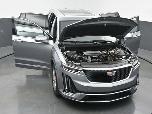 Certified 2025 Cadillac XT6 Premium Luxury w/ Technology Package AWD/4WD image 65