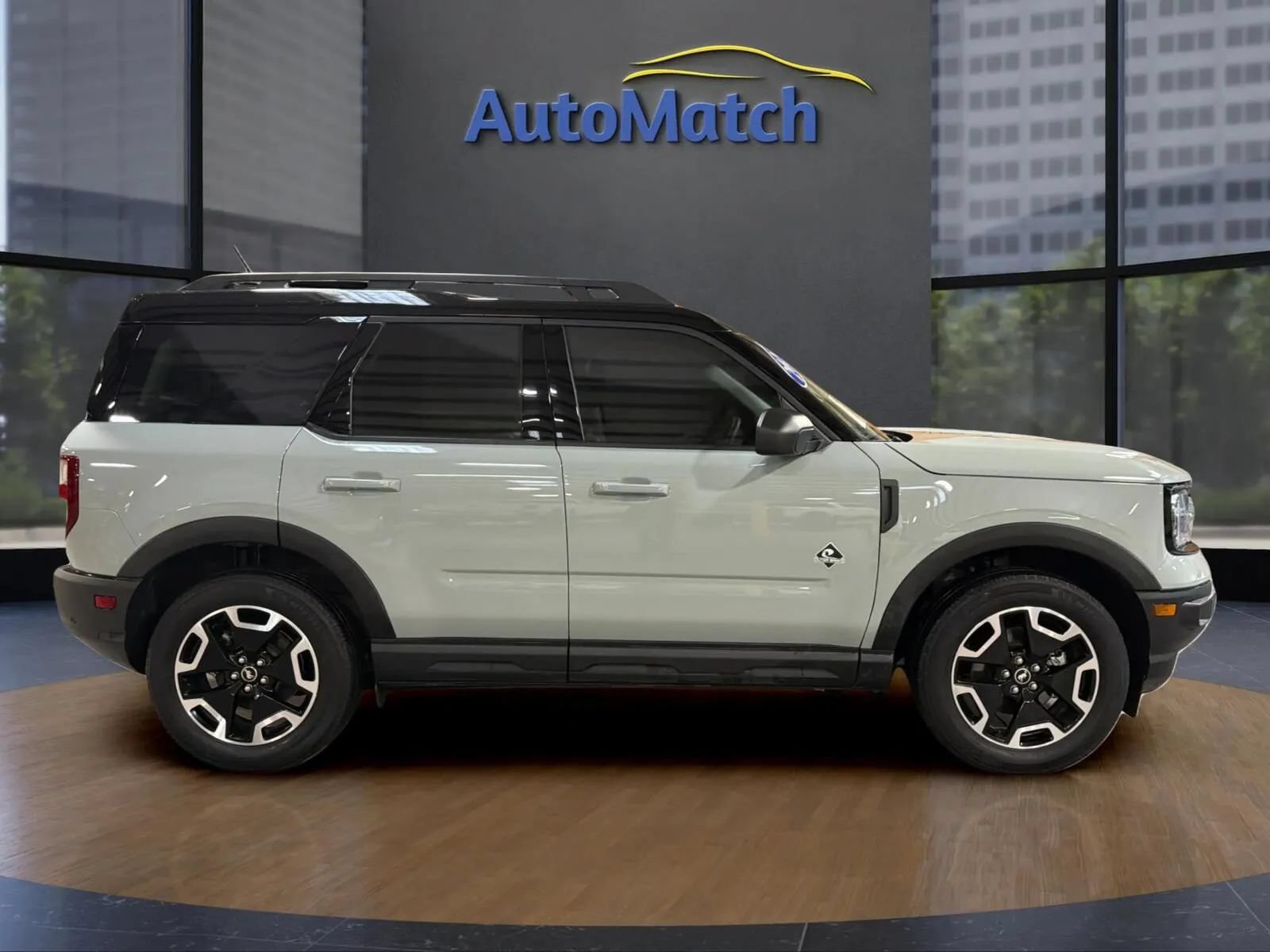 Used 2024 Ford Bronco Sport Outer Banks w/ Tech Package AWD/4WD image 13