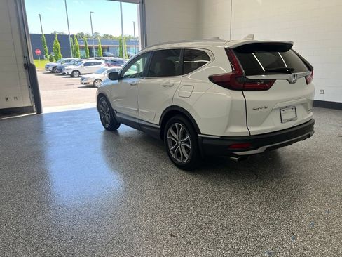 Used 2021 Honda CR-V Touring image 3