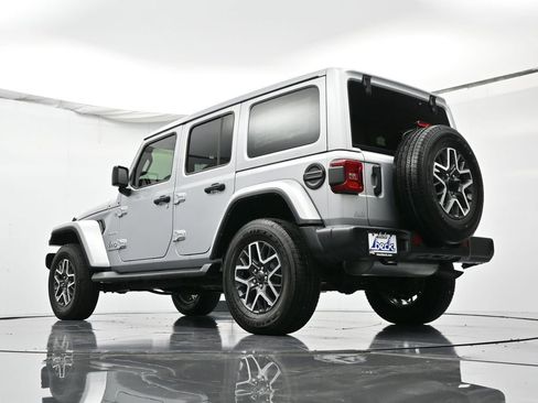 New 2024 Jeep Wrangler Unlimited Sahara w/ Technology Group image 44
