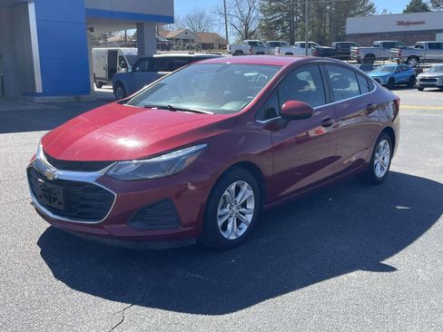 Used 2019 Chevrolet Cruze LT image 7