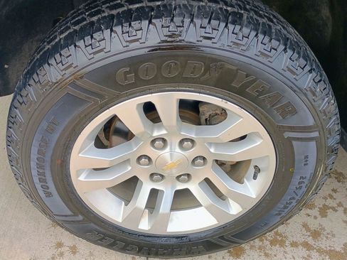 Used 2018 Chevrolet Silverado 1500 LT w/ All Star Edition image 28