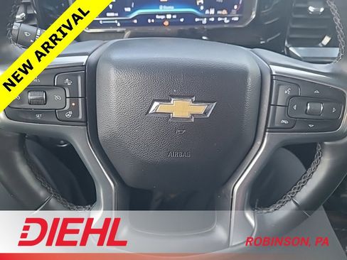 Used 2023 Chevrolet Silverado 1500 LT image 11