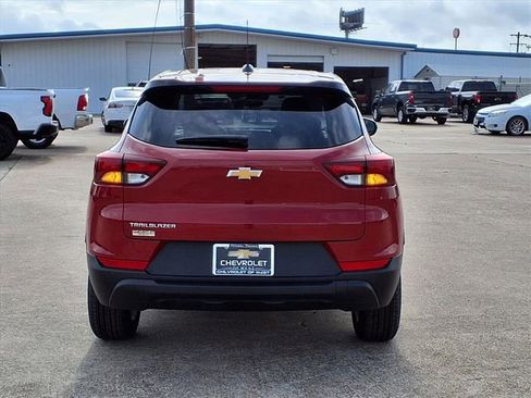 New 2026 Chevrolet TrailBlazer LS w/ LS Convenience Package FWD image 6