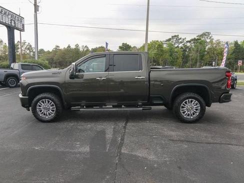 Used 2023 Chevrolet Silverado 3500 High Country w/ Safety Package II AWD/4WD image 5