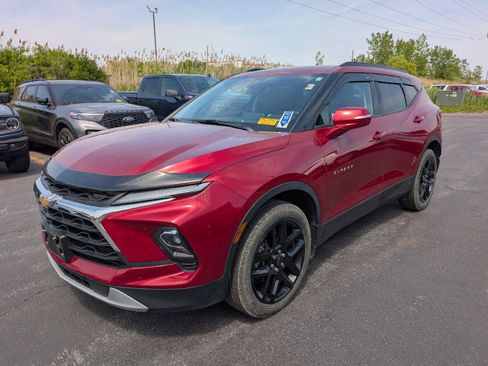 Used 2024 Chevrolet Blazer LT AWD/4WD image 4