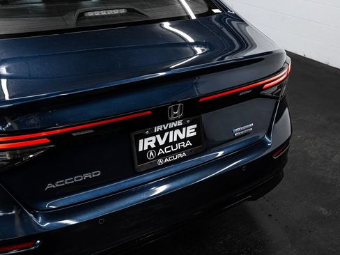 Used 2023 Honda Accord Touring image 15