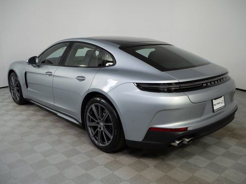 New 2026 Porsche Panamera image 3
