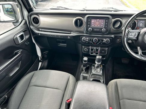 Used 2021 Jeep Wrangler Unlimited Sport w/ Cold Weather Group AWD/4WD image 17