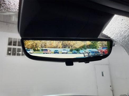 New 2026 Cadillac Escalade Platinum Luxury w/ LPO, Radiant Package image 27