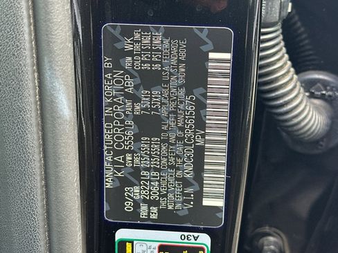 Used 2024 Kia EV6 Light image 35