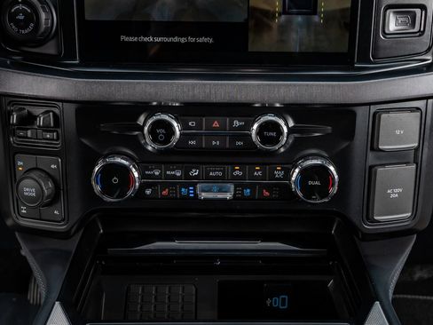 Used 2026 Ford F250 Platinum AWD/4WD image 26