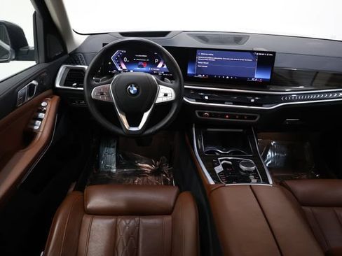 Used 2026 BMW X7 xDrive40i AWD/4WD image 92