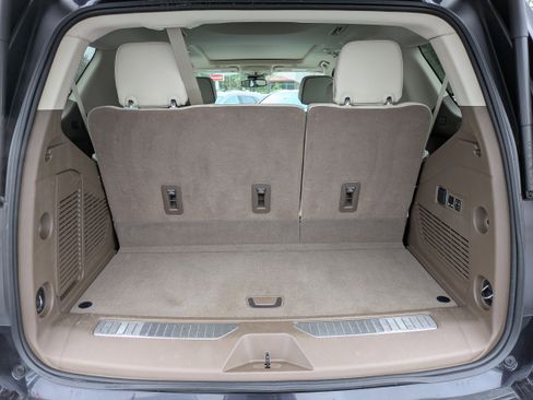 Used 2024 GMC Yukon Denali w/ LPO, Floor Liner Package image 7