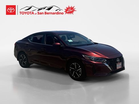 Used 2025 Nissan Sentra SV FWD image 7