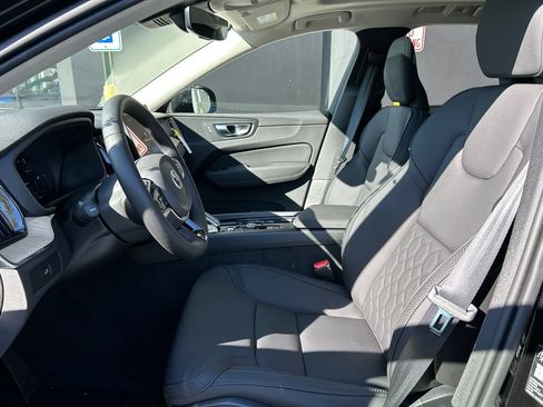 Used 2026 Volvo XC60 B5 Plus w/ Protection Package Premier AWD/4WD image 10