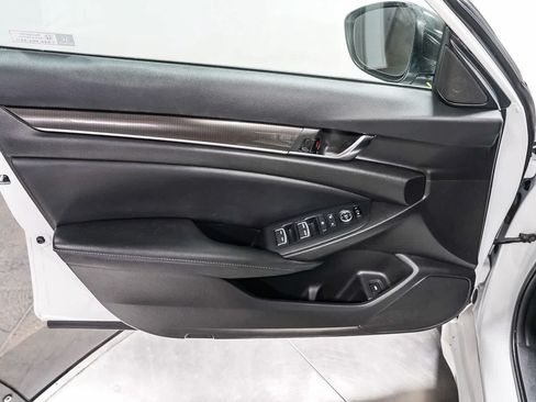 Used 2022 Honda Accord Sport image 21