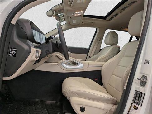 Certified 2020 Mercedes-Benz GLE 450 4MATIC image 17