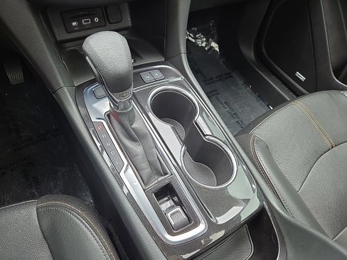 Used 2022 Chevrolet Equinox Premier AWD/4WD image 31