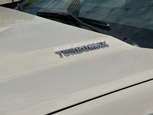 Used 2026 Chevrolet Silverado 1500 RST w/ RST Select Package AWD/4WD image 11