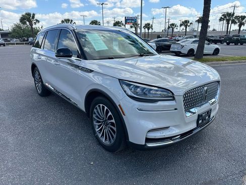 Used 2023 Lincoln Aviator Reserve RWD image 8
