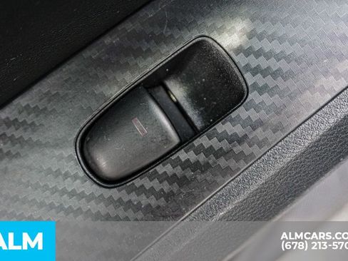 Used 2025 Nissan Altima 2.5 SV image 49