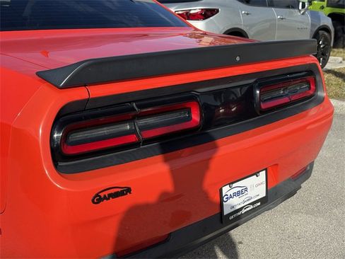 Used 2019 Dodge Challenger R/T Scat Pack image 11