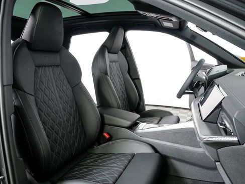 New 2026 Audi SQ5 Premium Plus image 23