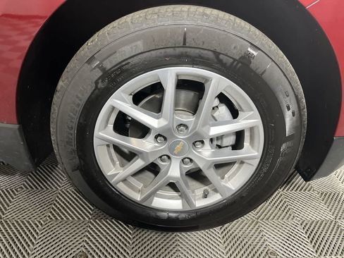Used 2023 Chevrolet Equinox LT FWD image 10