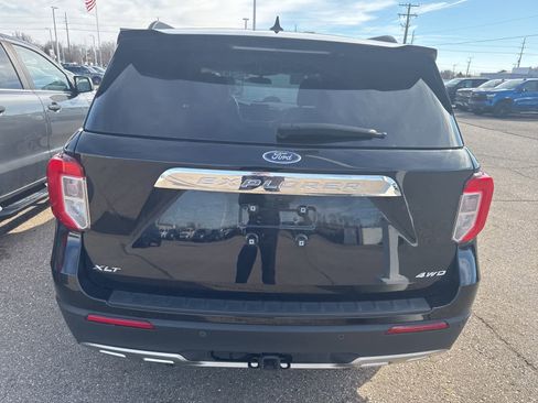 Certified 2023 Ford Explorer XLT w/ Equipment Group 202A image 8