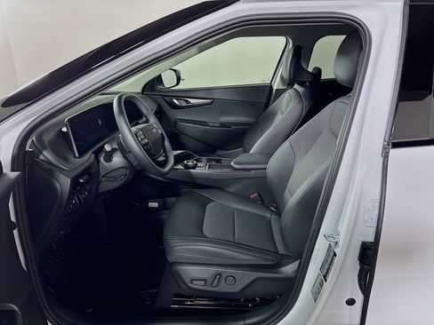 New 2025 Kia EV6 Light w/ Light LR Technology Package image 11