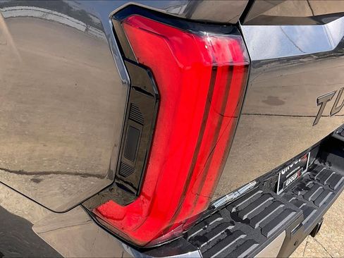 New 2026 Toyota Tundra Limited AWD/4WD image 14
