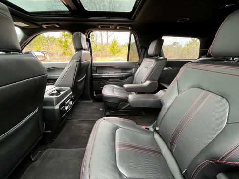 Used 2019 Ford Expedition Limited w/ Equipment Group 303A image 21