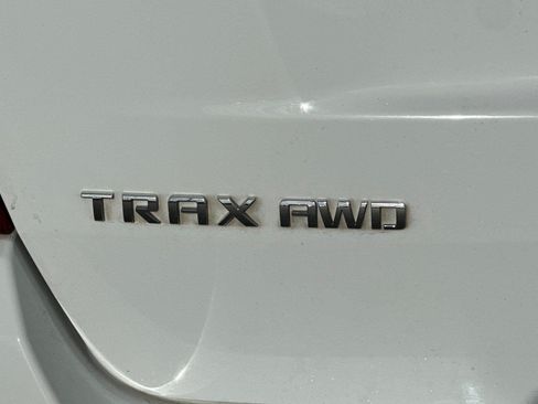 Used 2022 Chevrolet Trax LT w/ Sport Edition AWD/4WD image 26