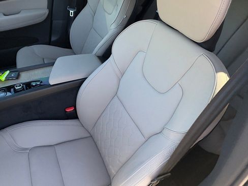 New 2026 Volvo XC60 B5 Plus w/ Protection Package Premier image 16