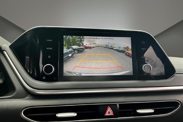 Used 2021 Hyundai Sonata SE FWD image 14