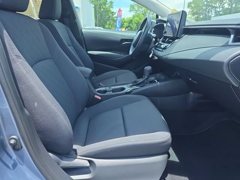 Used 2024 Toyota Corolla LE FWD image 29