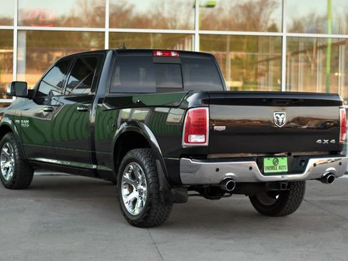 Used 2018 RAM 1500 Laramie AWD/4WD image 5