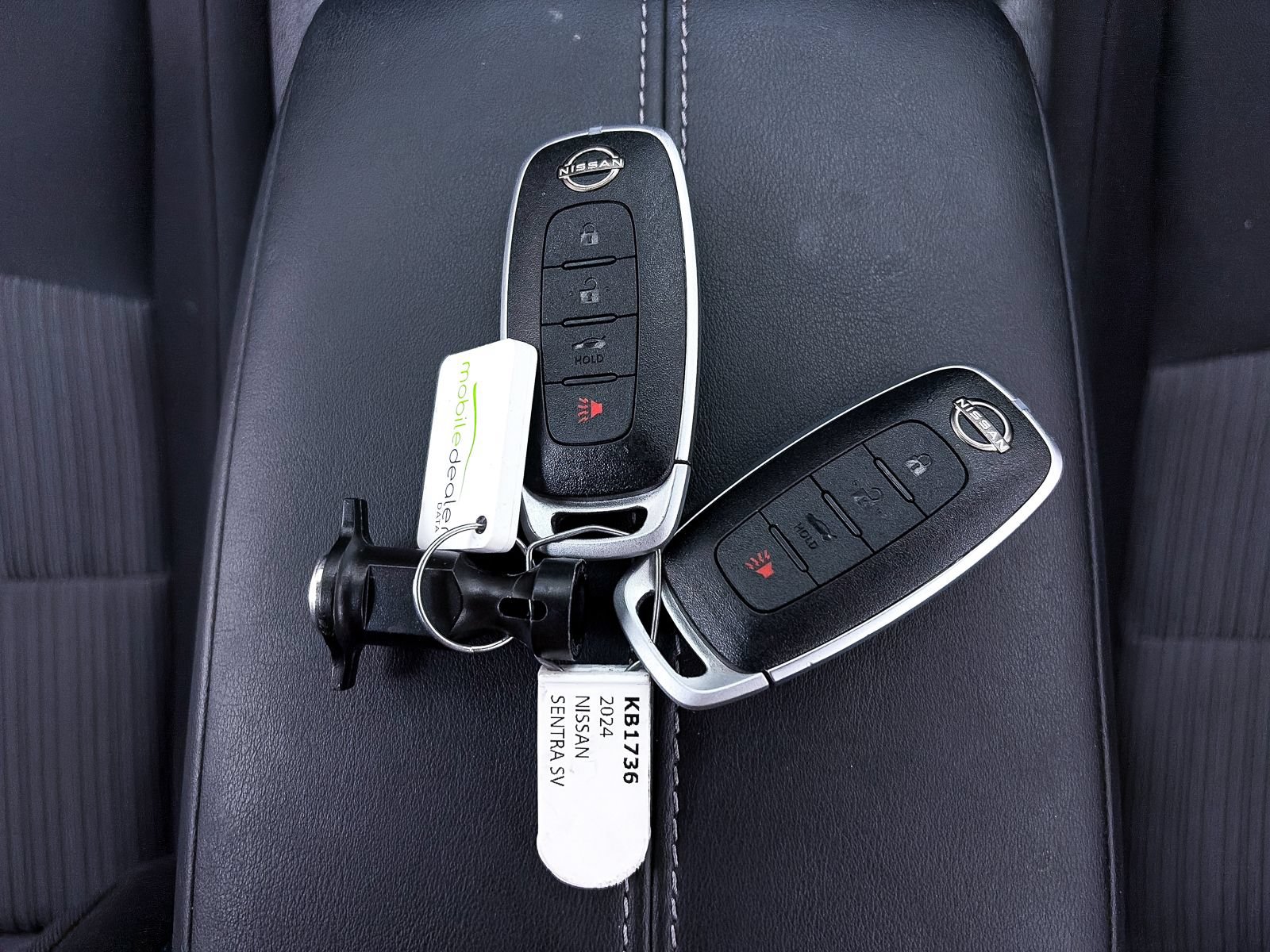 Used 2024 Nissan Sentra SV FWD image 24