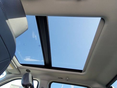 New 2026 Ford F350 Lariat w/ Black Appearance Package image 10