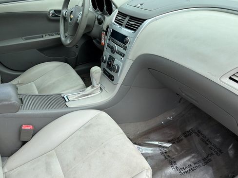 Used 2012 Chevrolet Malibu LT FWD image 13
