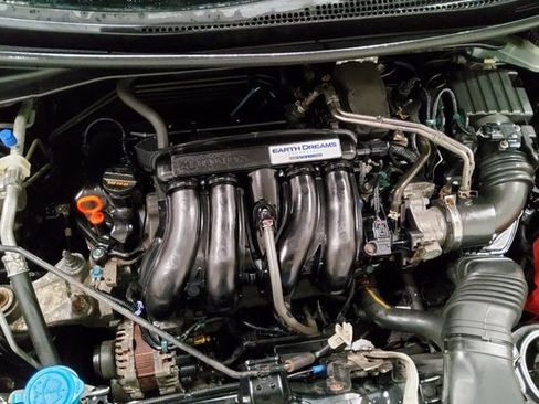 Used 2018 Honda Fit Sport image 50